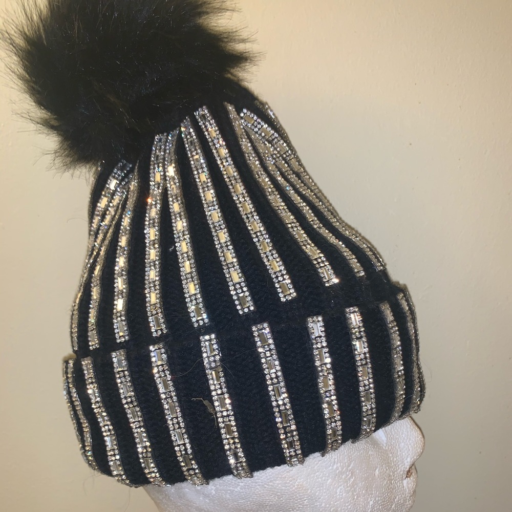Stocking stuffer- Diamond puff hat😍